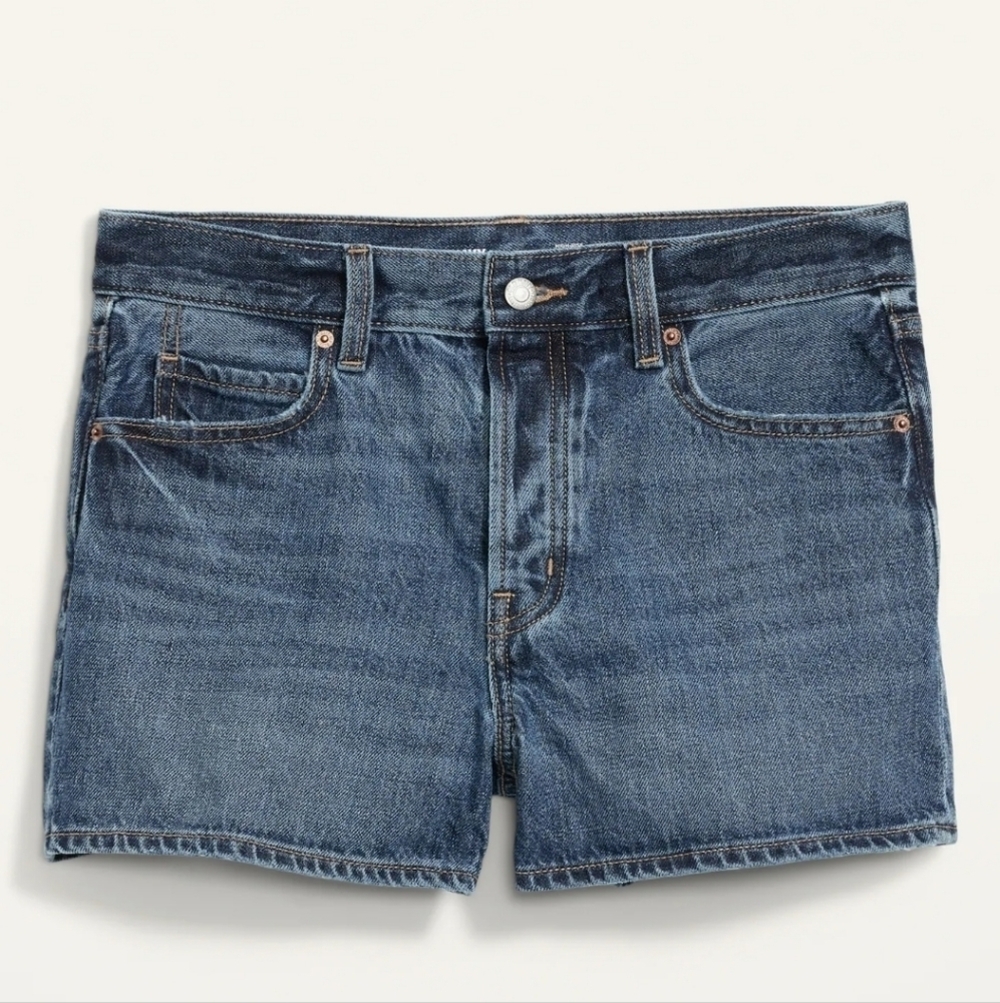NEW! OLD NAVY High Rise Slouchy Straight Denim Jean Shorts 18. - Picture 2 of 8